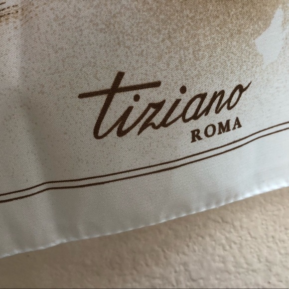 Hello Roma scarf. - Picture 2 of 2